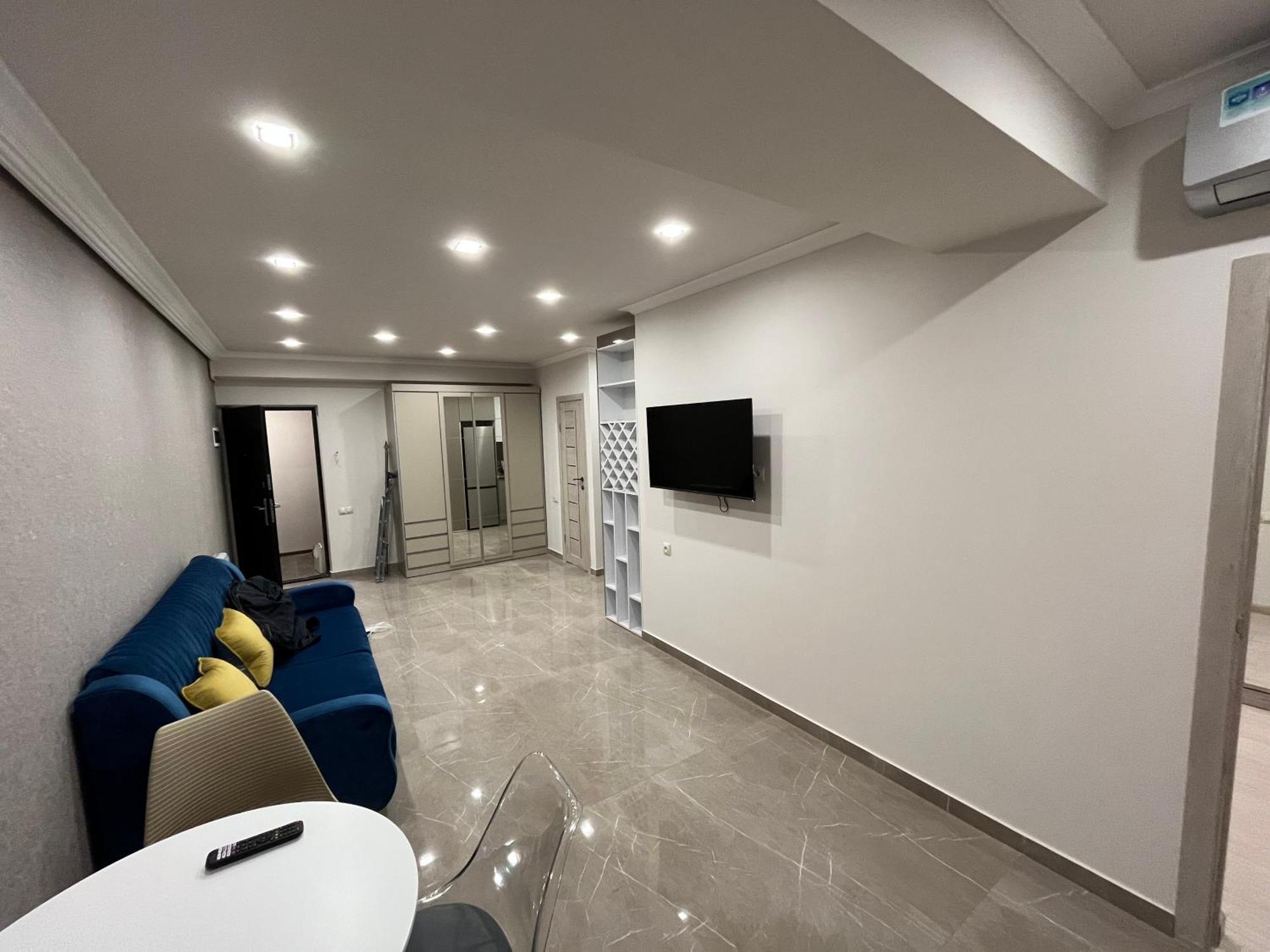 City Centre Apartment On Sakharov Square Yerevan Bagian luar foto